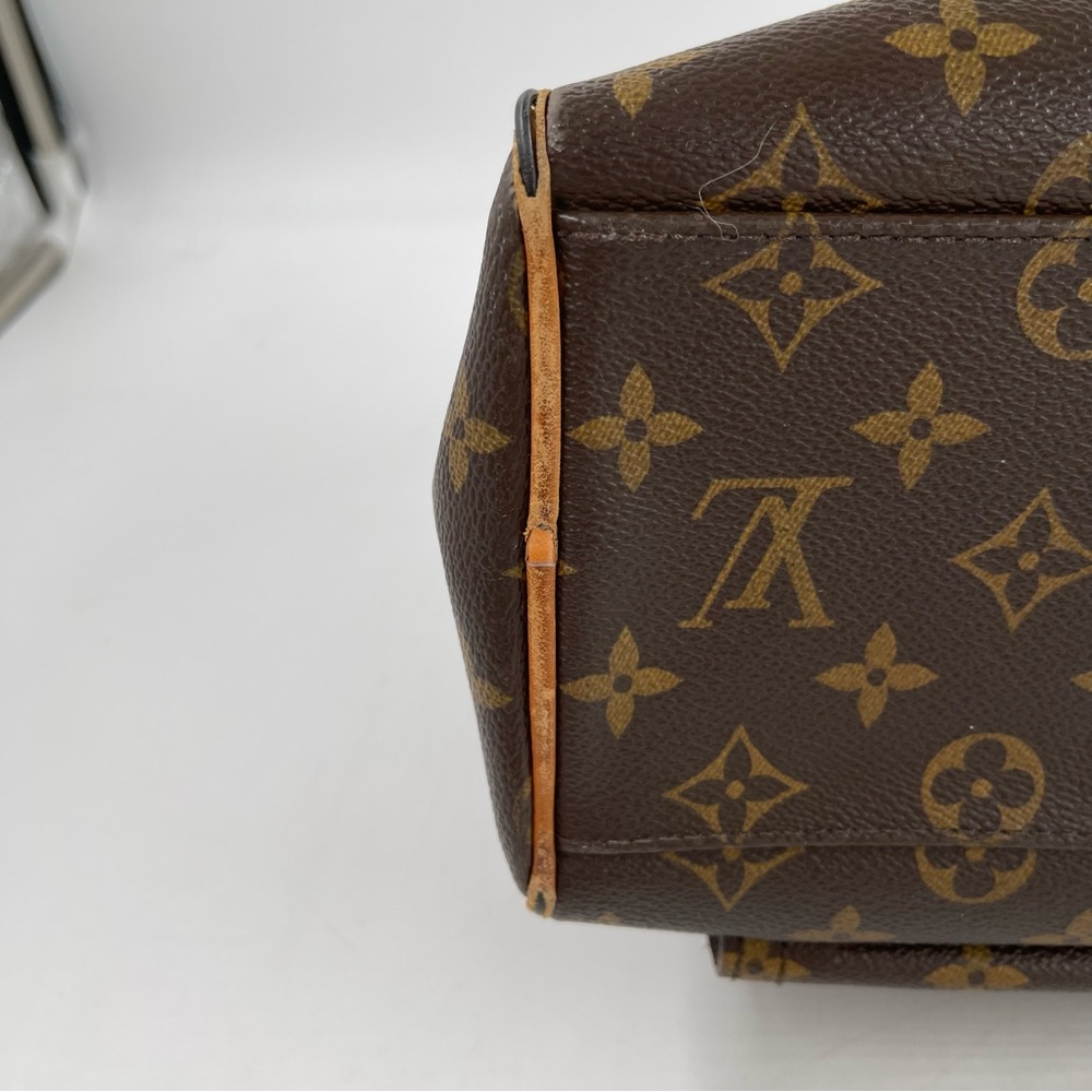 Louis Vuitton Monogram Canvas Manhattan Bag Authenticated by Poshmark - Picture 5 of 14